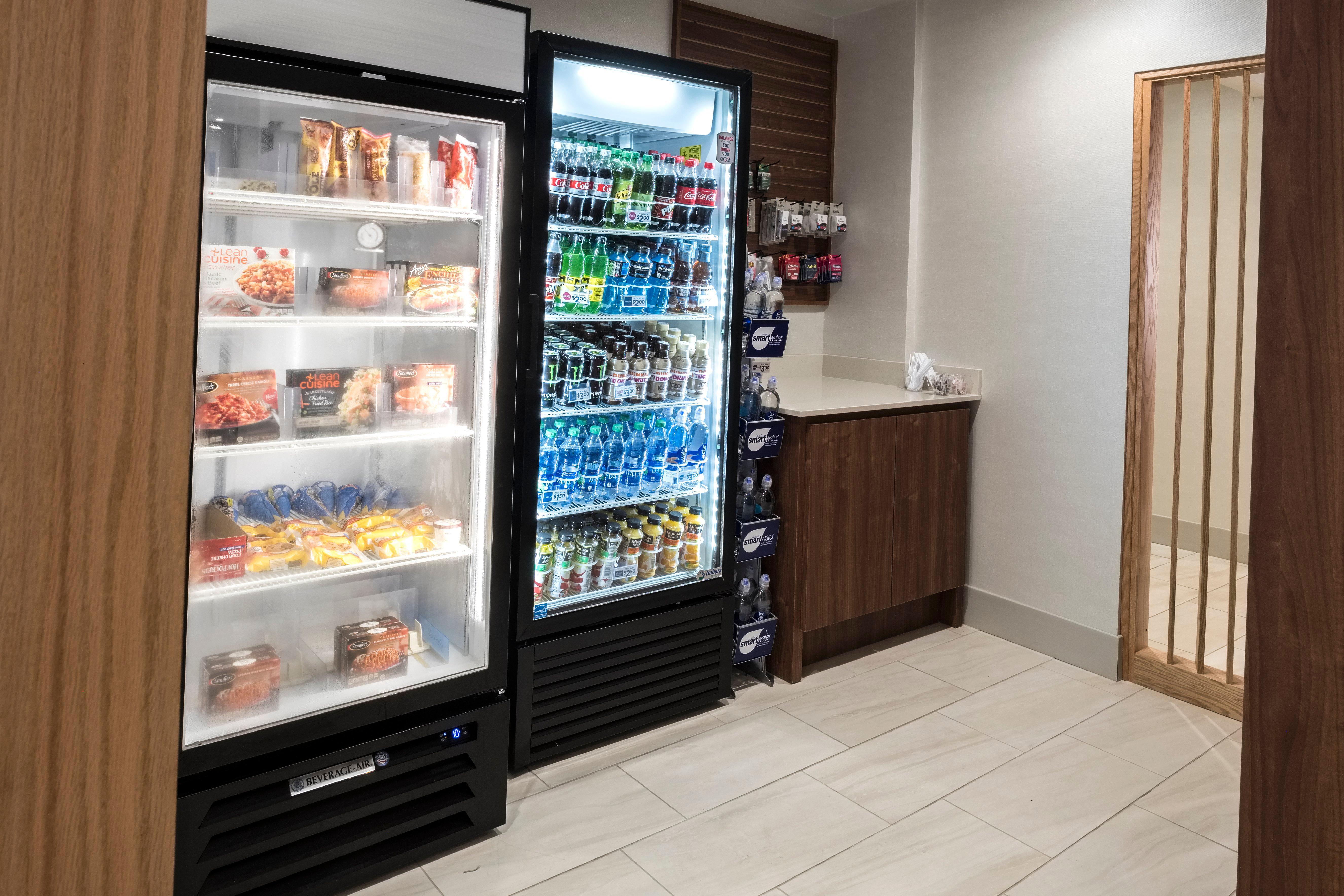 Holiday Inn Express & Suites - Commerce By Ihg Bagian luar foto