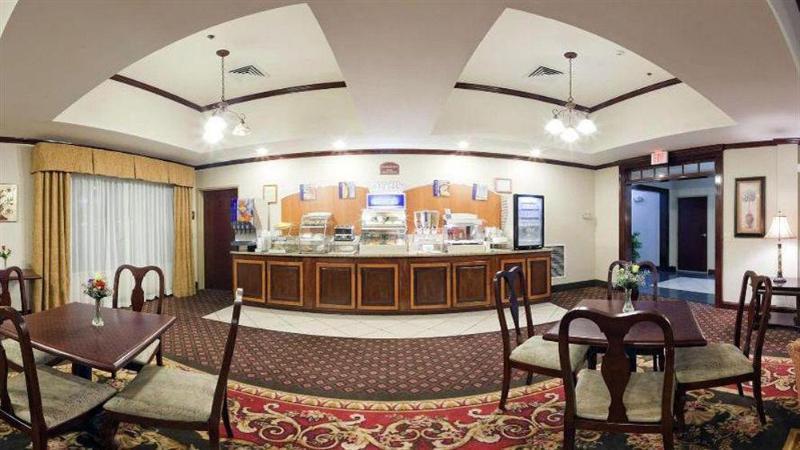 Holiday Inn Express & Suites - Commerce By Ihg Bagian luar foto
